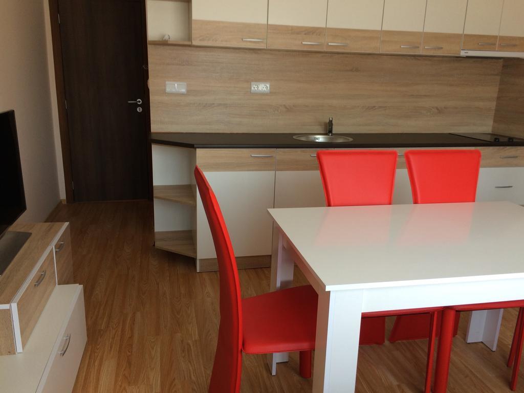 Beach Aparthotel Salt Lake Pomorie Exterior foto